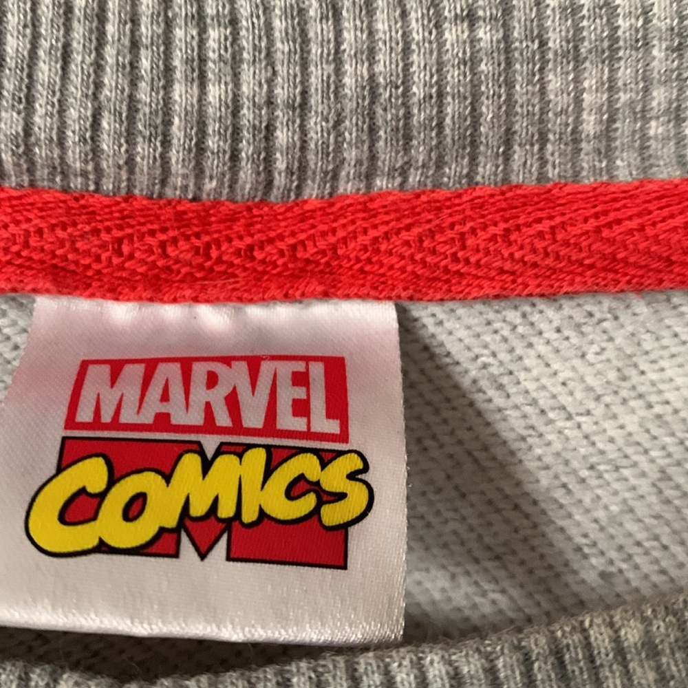 Marvel - Picture 2 of 3